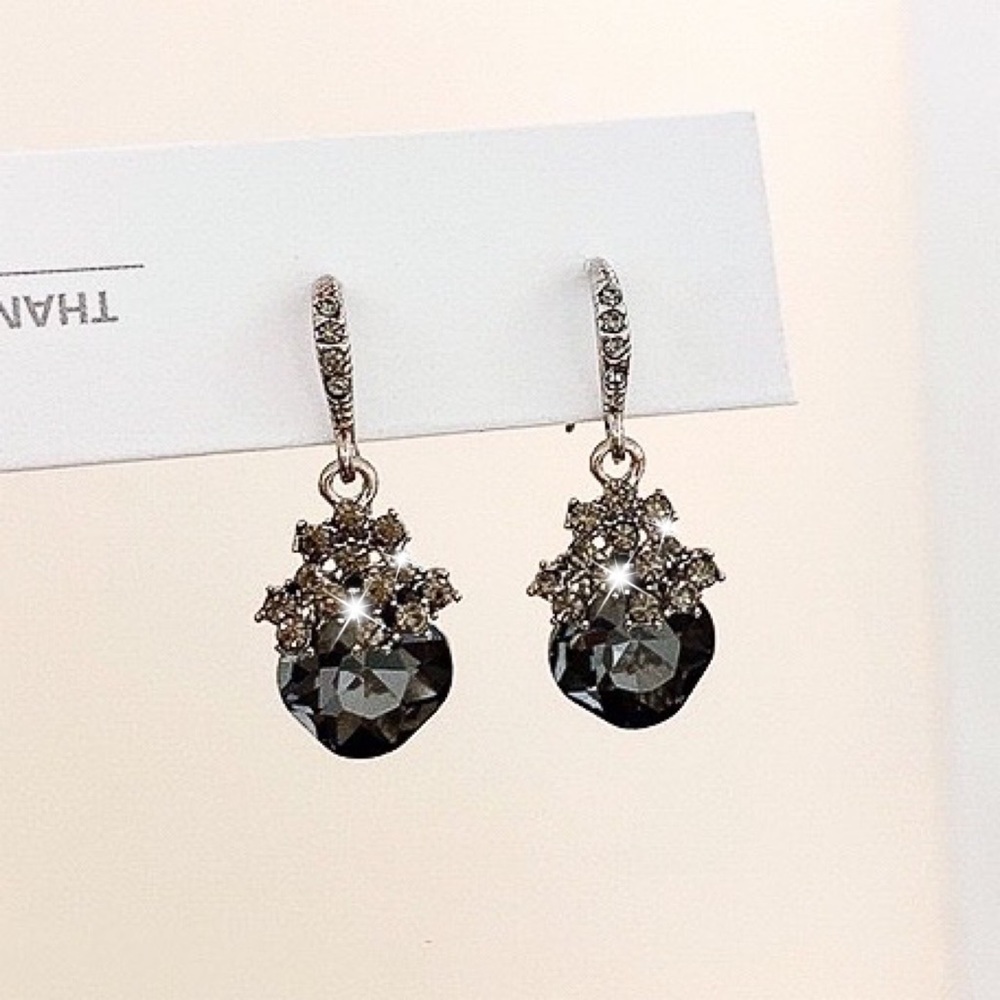 Any 2/$20! Gray Crystal Marcasite Drop Earrings - Picture 2 of 7
